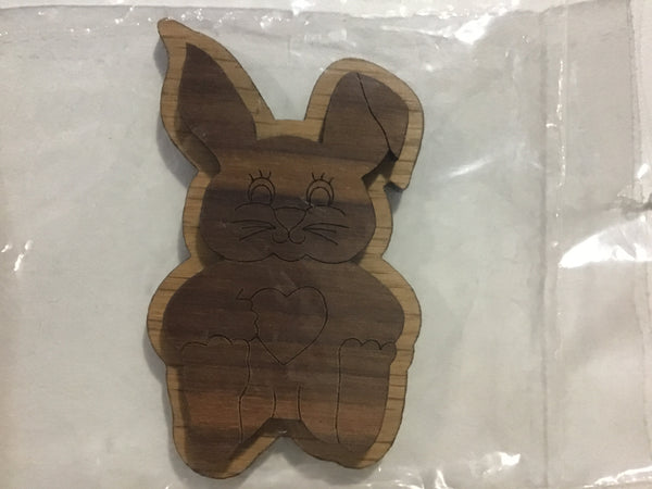 Bunny Oak-Backed Symbol